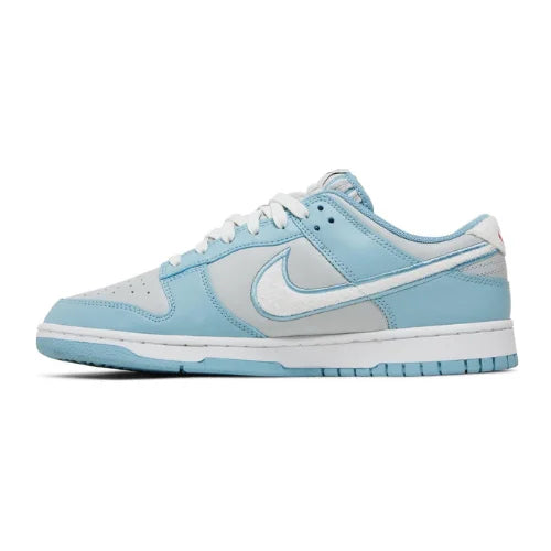 Dunk Low Fleece Swoosh - Light Blue