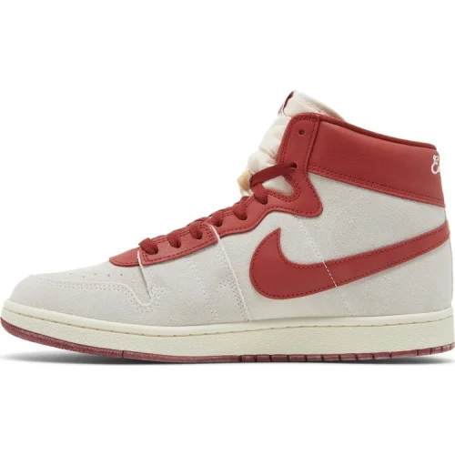 Jordan Air Ship PE SP 'Every Game - Dune Red'