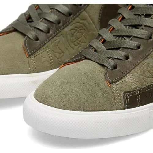 Nike Mo’ Wax x Blazer Hi SP ’Olive’