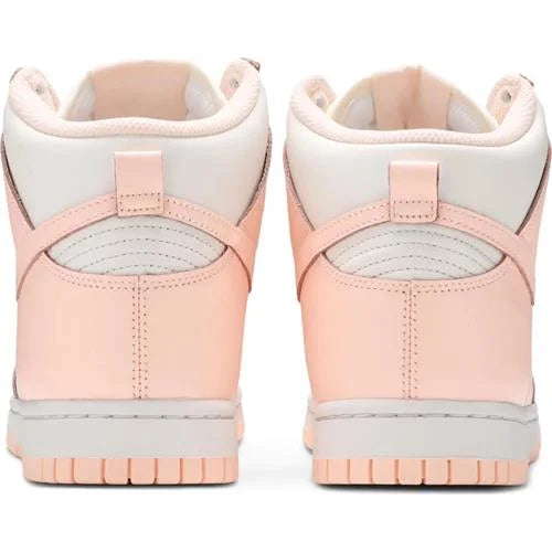 Wmns Dunk High ’Crimson Tint’