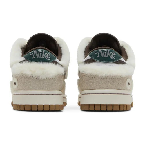Wmns Dunk Low Bling - Baroque Brown