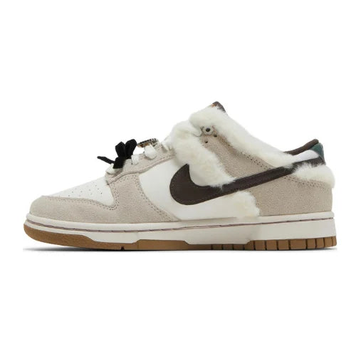 Wmns Dunk Low Bling - Baroque Brown