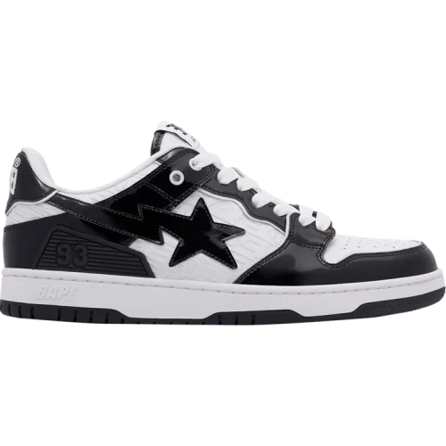 נעלי סניקרס Sk8 Sta בצבע מדגם Wmns Sk8 Sta #5 'Black' מבית היוצר של חברת הענק BAPE