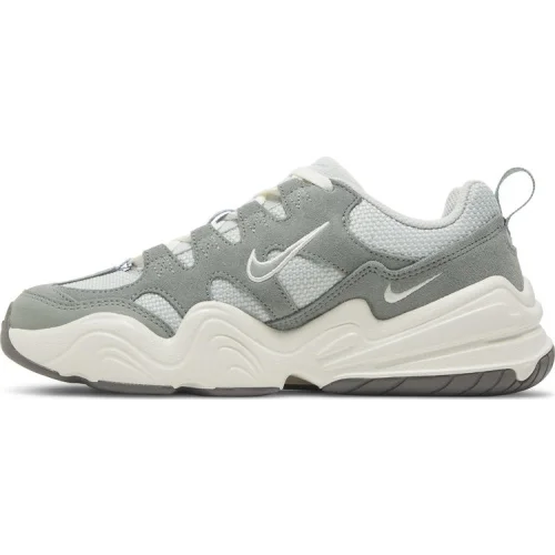 Wmns Tech Hera 'Mica Green'