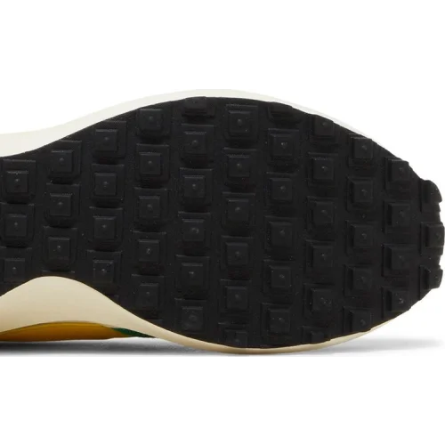Wmns Waffle Debut Vintage 'Stadium Green Opti Yellow'