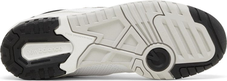 Wmns 550 'White Grey Black'