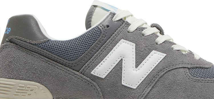 574 'Grey'