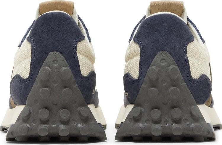 327 'Beige Navy'