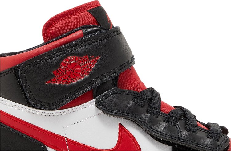 Air Jordan 1 High FlyEase GS 'Bred Toe'