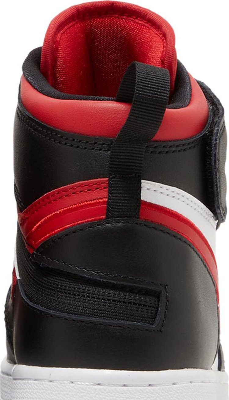 Air Jordan 1 High FlyEase GS 'Bred Toe'