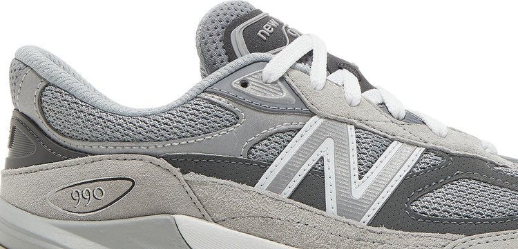 990v6 Big Kid 'Castlerock'