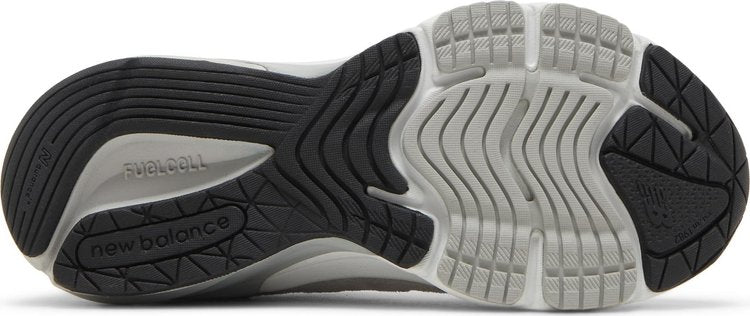 990v6 Big Kid 'Castlerock'
