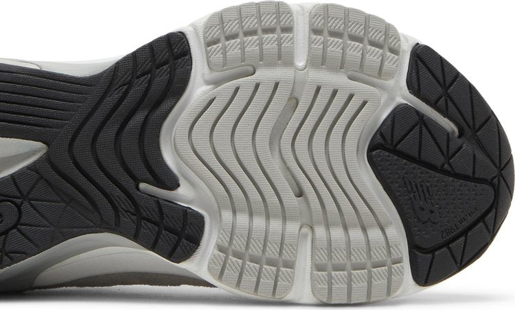 990v6 Big Kid 'Castlerock'