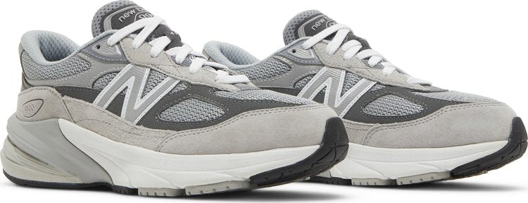 990v6 Big Kid 'Castlerock'