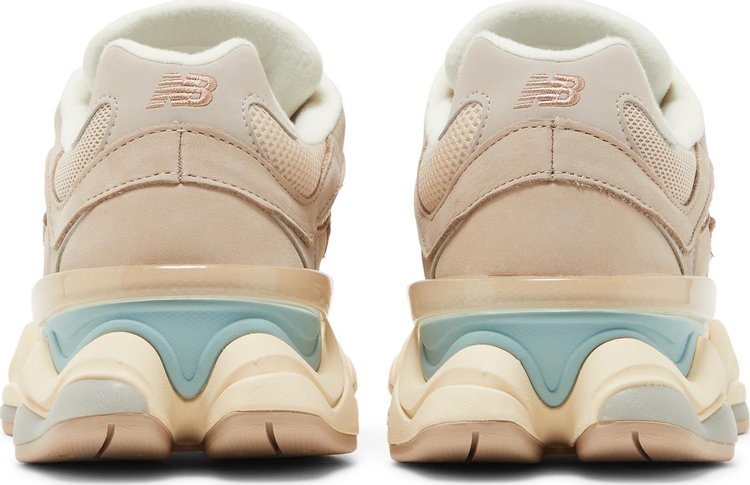 9060 'Ivory'