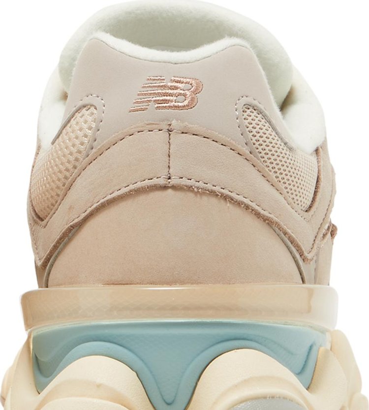 9060 'Ivory'
