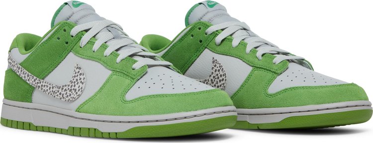 Dunk Low 'Safari Swoosh - Chlorophyll'
