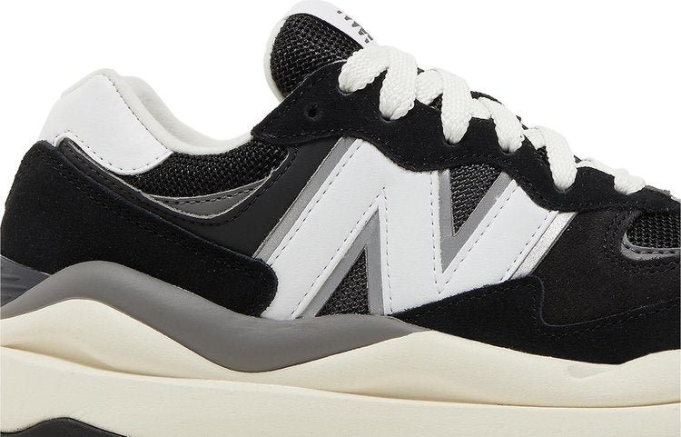 Wmns 57/40 'Black Sea Salt'