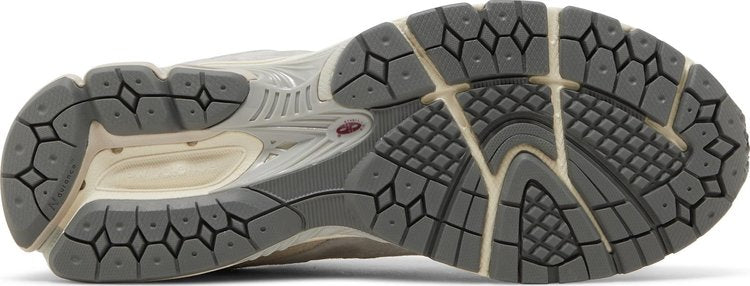 2002R 'Lunar New Year - Concrete'