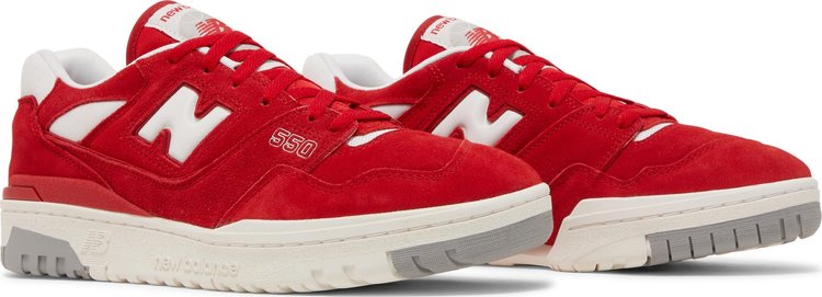 550 'Suede Pack - Team Red'