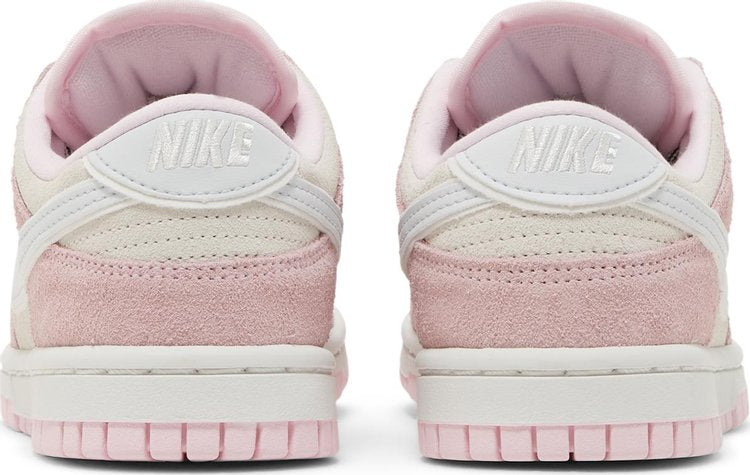Wmns Dunk Low LX 'Pink Foam'