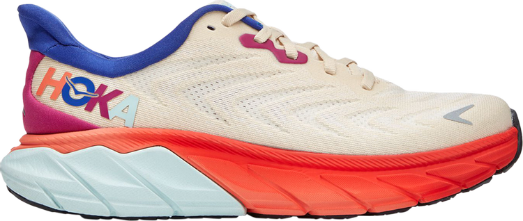 נעלי סניקרס Wmns Arahi 6 'Short Bread Fiesta' של המותג הוקה בצבע קרם עשויות רֶשֶׁת