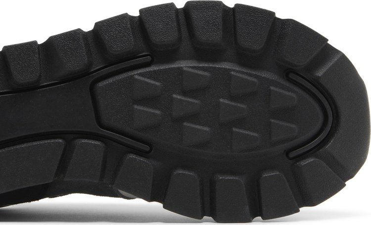 574 Rugged 'Stealth Grey'