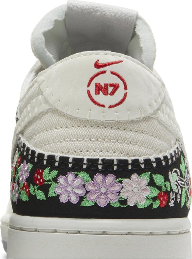 Dunk Low Decon SB 'N7 - Sail Black'