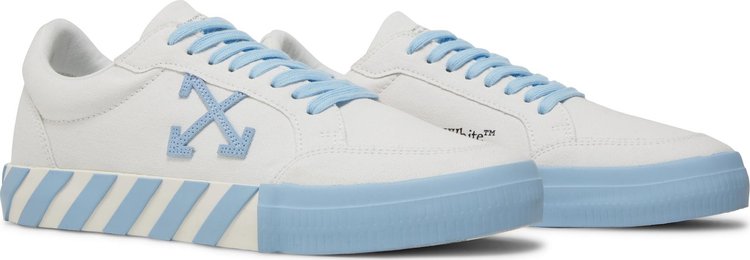 אוף-ווייט Vulc סניקרס 'White Light Blue'