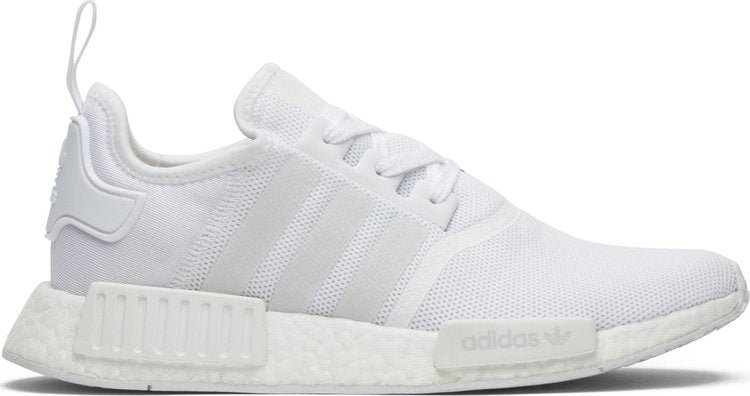 נעלי סניקרס NMD_R1 'Triple White' של המותג אדידס בצבע לבן עשויות