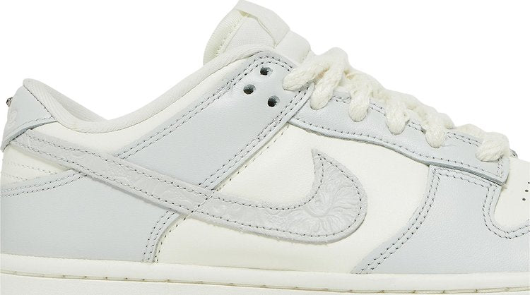 Wmns Dunk Low 'Needlework'