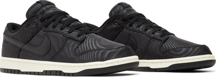 Dunk Low 'Black Canvas'