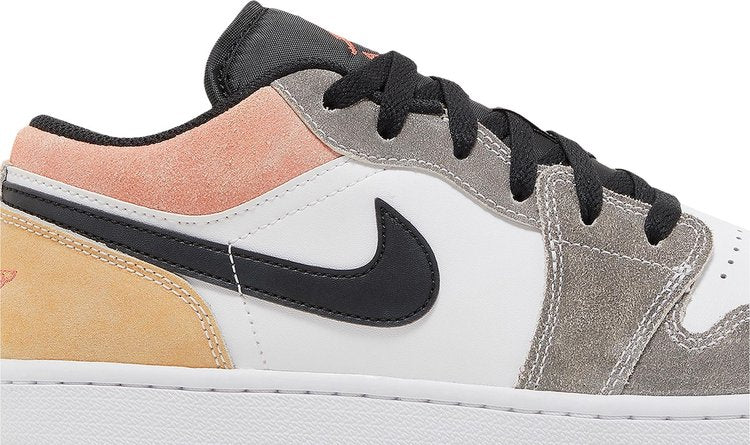 Air Jordan 1 Low SE GS 'Flight Club'