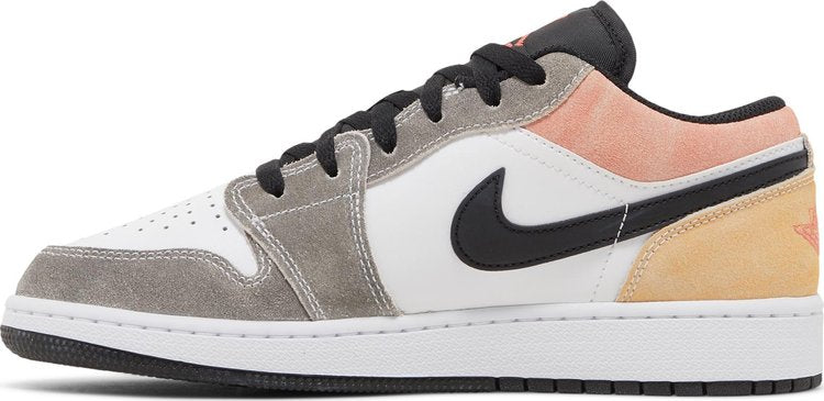 Air Jordan 1 Low SE GS 'Flight Club'