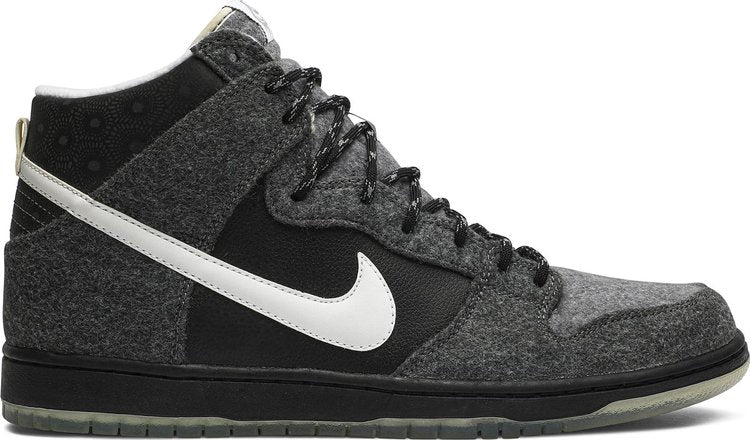 נעלי סניקרס Dunk High SB Premier 'Petoskey' של המותג נייקי בצבע אפור עשויות