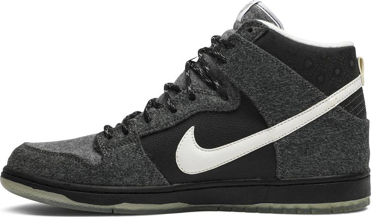 Dunk High SB Premier 'Petoskey'