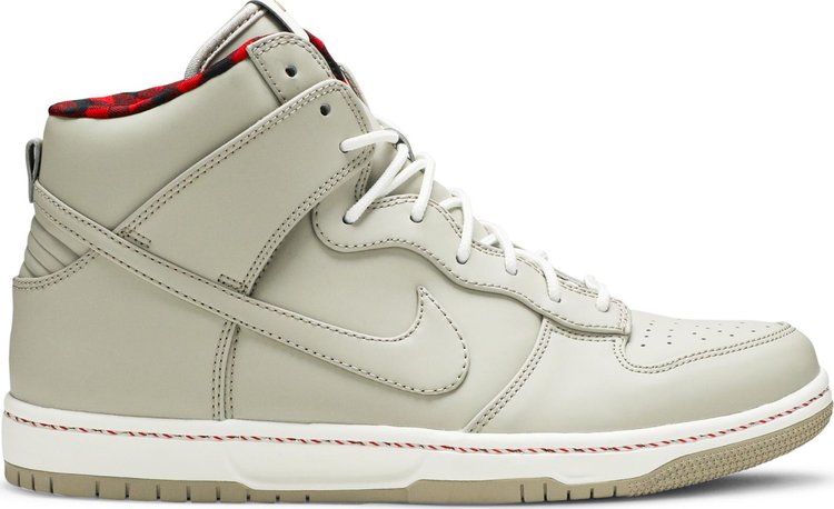 נעלי סניקרס Dunk High Ultra 'String' של המותג נייקי בצבע אפור עשויות
