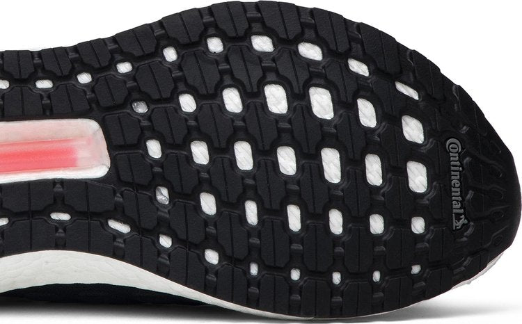UltraBoost 19 'Oreo'