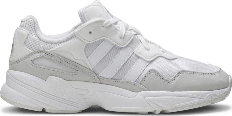 נעלי סניקרס Yung-96 'Cloud White' של המותג אדידס בצבע לבן עשויות