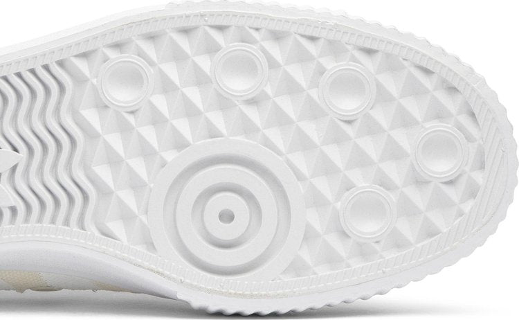 דונלד גלובר x Nizza 'Blank Canvas'