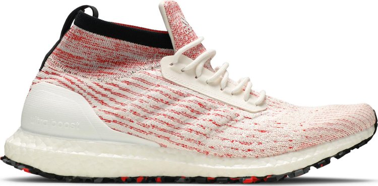 נעלי סניקרס UltraBoost All Terrain 'Candy Cane' של המותג אדידס בצבע לבן עשויות ניילון פוליאסטר Primeknit