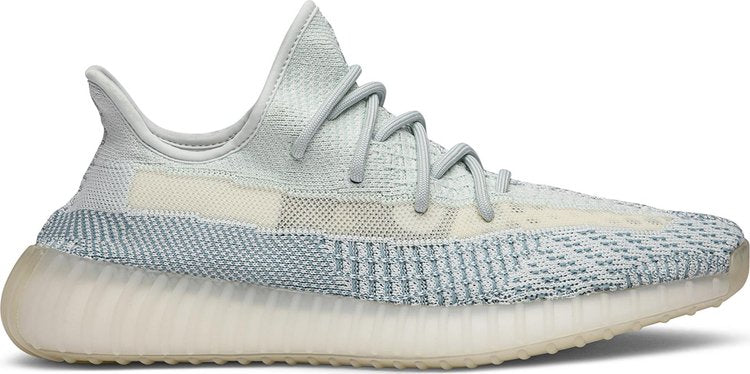 נעלי סניקרס Yeezy Boost 350 V2 'Cloud White Non-Reflective' של המותג אדידס בצבע לבן עשויות ניילון פוליאסטר Primeknit