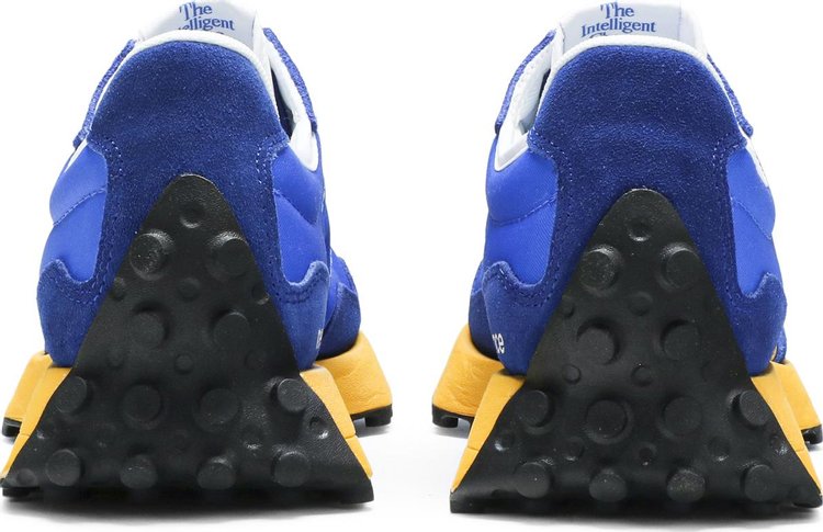 327 'Marine Blue Yellow'