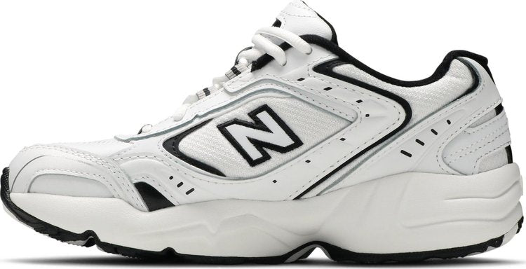 Wmns 452 'White Black'