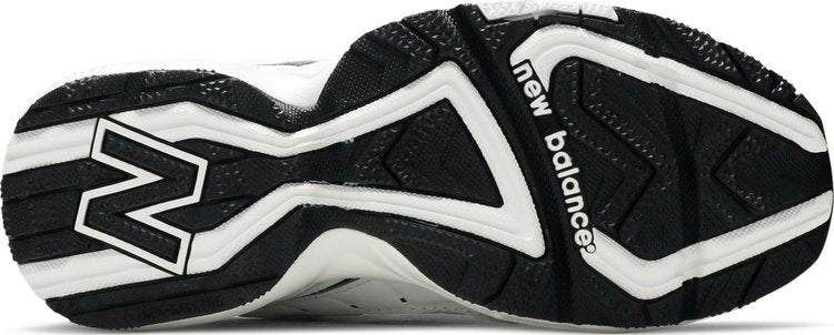 Wmns 452 'White Black'