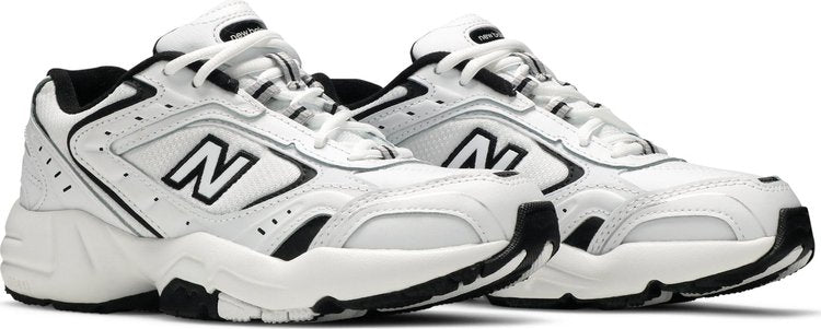 Wmns 452 'White Black'