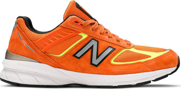 נעלי סניקרס 990v5 Made in USA 'Orange' של המותג ניו באלאנס בצבע כתום עשויות רֶשֶׁת