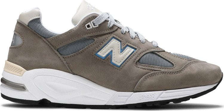 נעלי סניקרס 990v2 Made in USA 'Steel Blue' של המותג ניו באלאנס בצבע ירוק עשויות עור (נובוק)