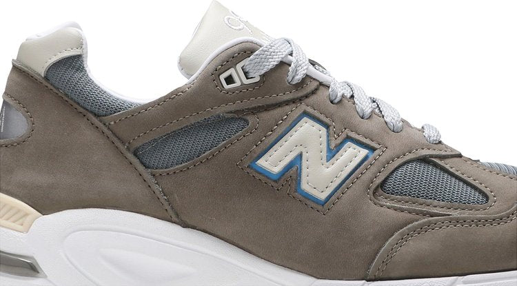 990v2 תוצרת ארה"ב 'Steel Blue'