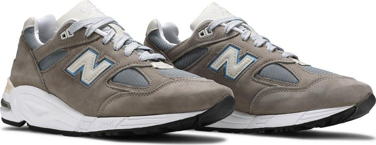 990v2 תוצרת ארה"ב 'Steel Blue'